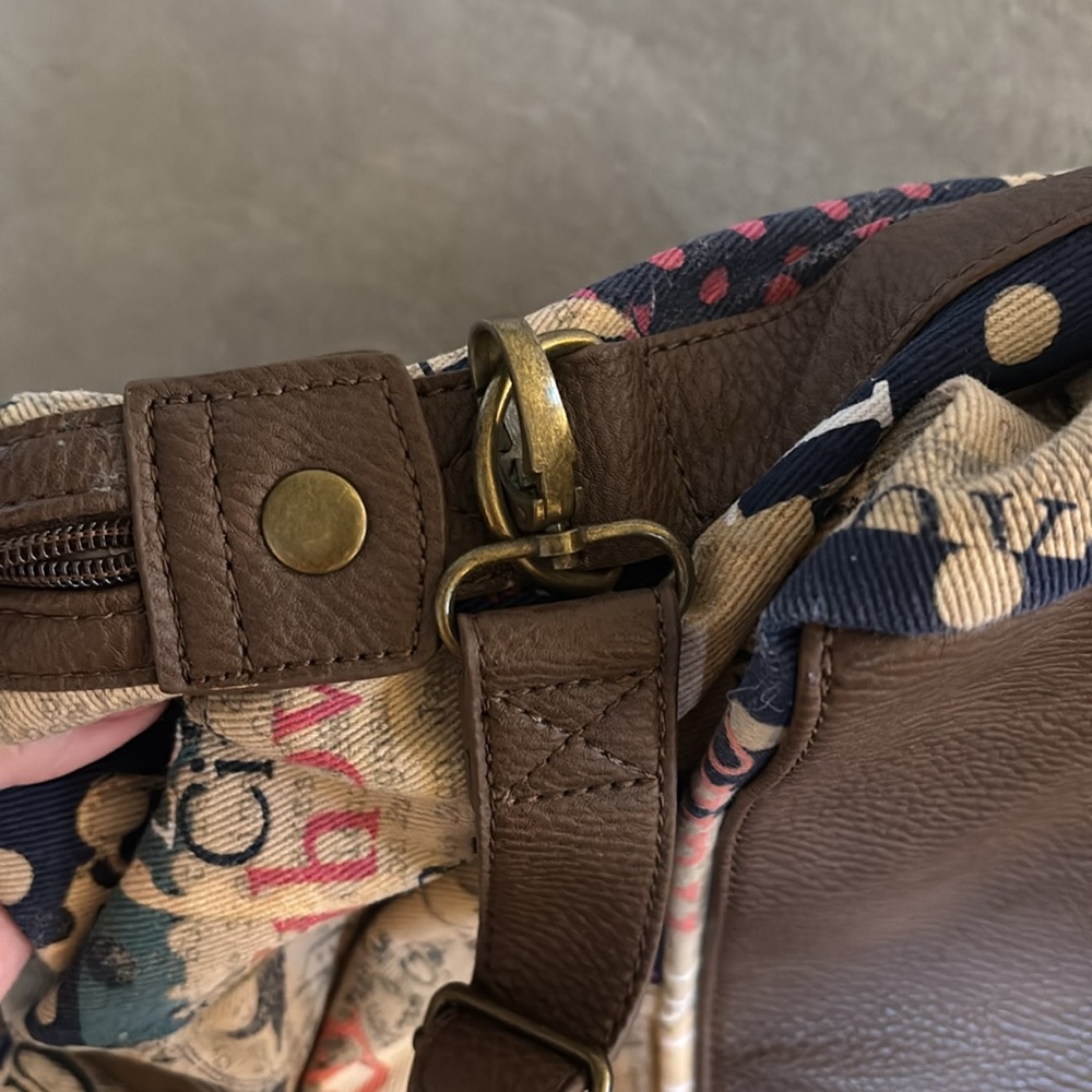 Weekender Travel Bag - Picture 10 of 13